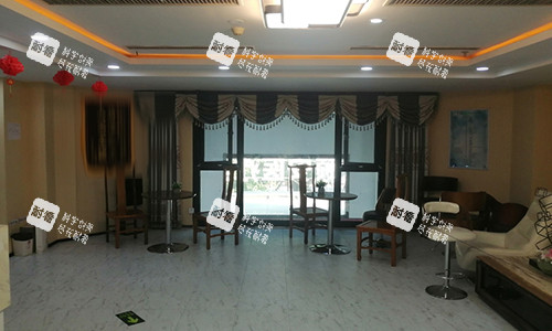 北京中圣颐安医院等待区.jpg 北京中圣颐安医院等待区.jpg