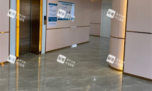 拉萨爱思特整形走廊图.jpg 拉萨爱思特整形走廊图.jpg