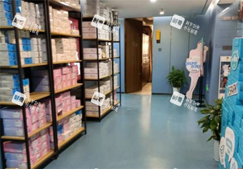 武汉亚韩整形展示墙.jpg 武汉亚韩整形展示墙.jpg