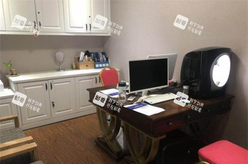 重庆亚美整形医院商谈室.jpg 重庆亚美整形医院商谈室.jpg