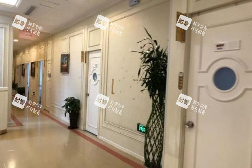 上海仁爱整形医院治疗室.jpg 上海仁爱整形医院治疗室.jpg