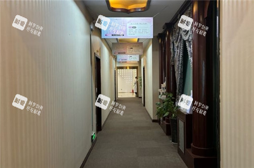 荆州名韩医疗美容走廊环境.jpg