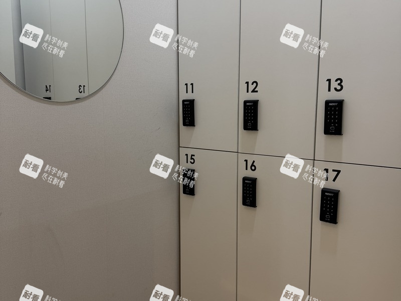 韩国Dr.NewCell 纽塞尔医生诊所（江南总店）置物架.jpg