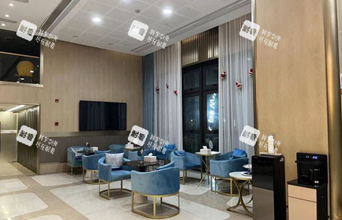 杭州诠昕医疗美容大厅休息区.jpg