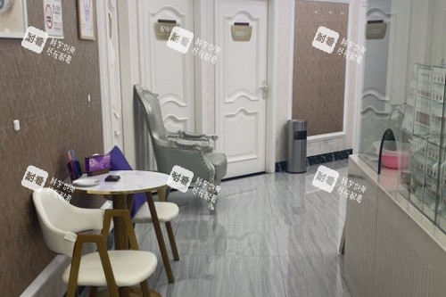 深圳兰乔医疗美容医院候诊区.jpg 深圳兰乔医疗美容医院候诊区.jpg