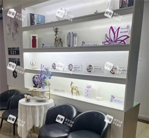 泉州海峡医疗美容展示墙.jpg