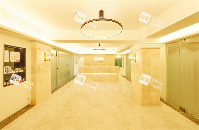 韩国J.F.Cell皮肤科大厅展示.jpg 韩国J.F.Cell皮肤科大厅展示.jpg