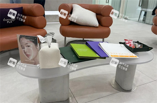韩国BAID CLINIC皮肤科面谈区.jpg 韩国BAID CLINIC皮肤科面谈区.jpg