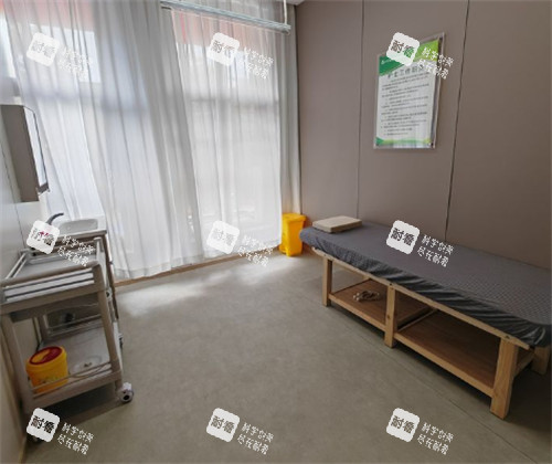 洛阳三叶草医疗美容施术区.jpg