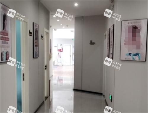郑州艺德雅整形美容医院走廊.png 郑州艺德雅整形美容医院走廊.png