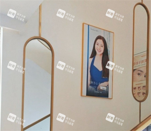 武汉月目医疗美容医院走廊环境.jpg 武汉月目医疗美容医院走廊环境.jpg