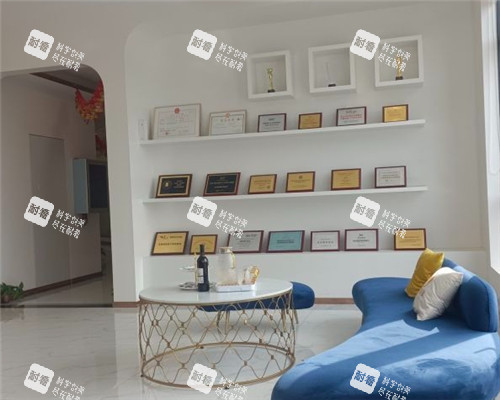 孝感悦然医疗美容展示区.jpg
