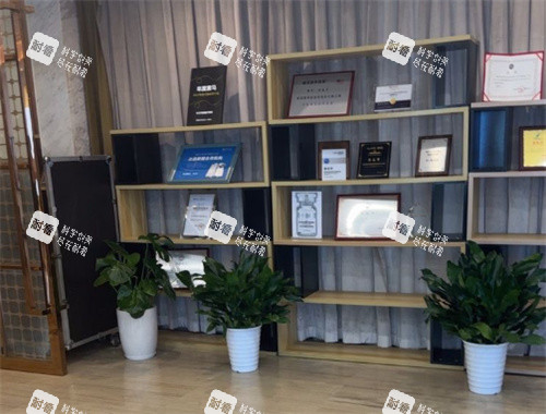 长沙禾丽医疗美容荣誉展示区.jpg