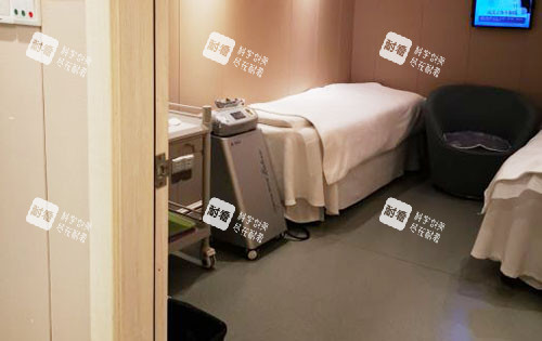 东莞知美医疗美容皮肤护理室.jpg 东莞知美医疗美容皮肤护理室.jpg