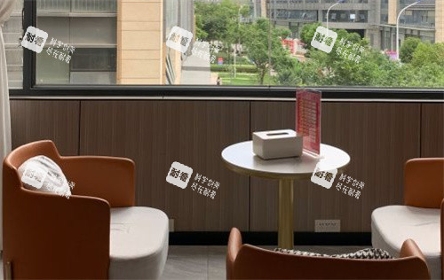 昆明汝智医疗美容等待区.jpg 昆明汝智医疗美容等待区.jpg